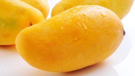 Farm Fresh Sindhri Mango