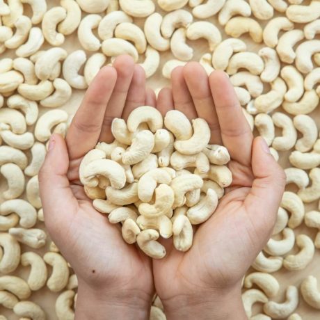 Cashew Whole